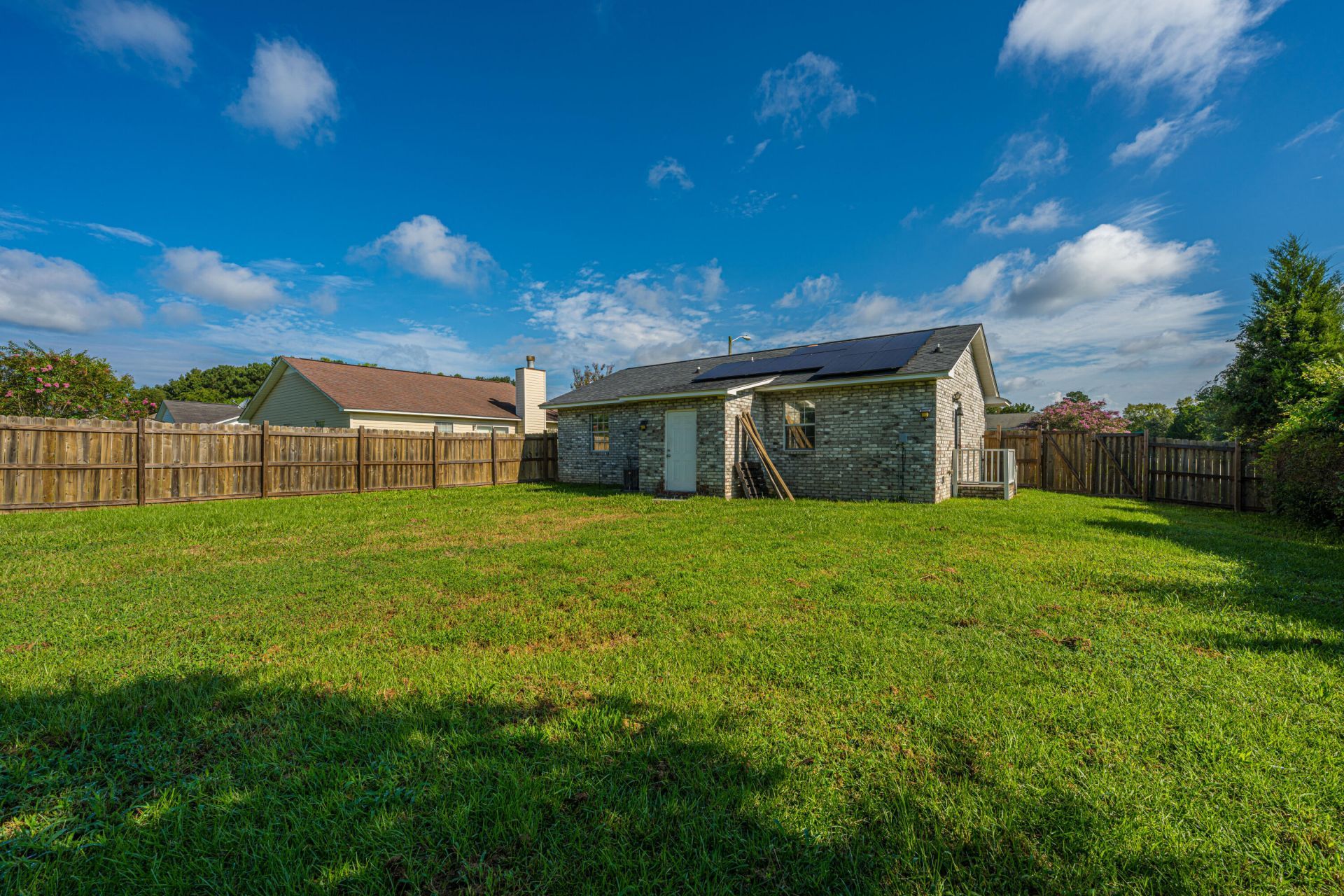 1326 Lawton Court Photo 24