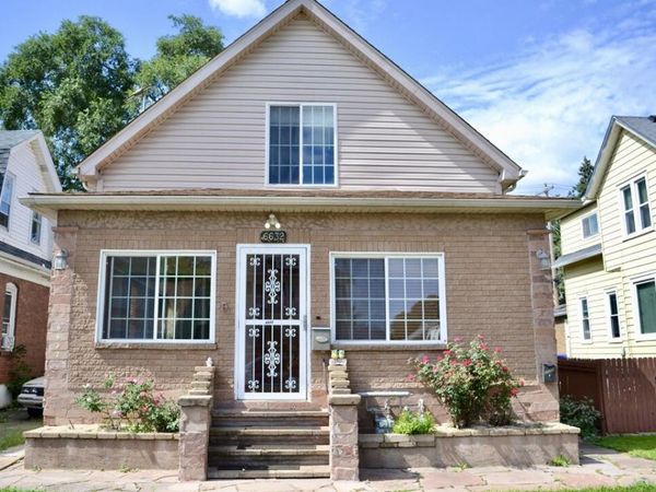 6632 18th Ave, Kenosha, WI 53143