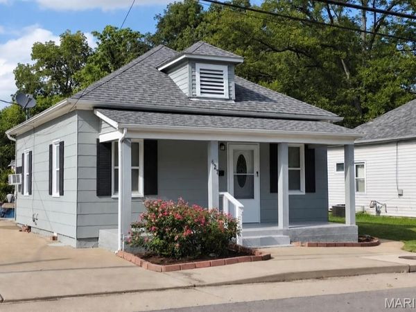 627 Market Street, Ste Genevieve, MO 63670