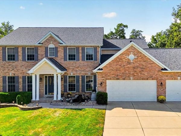 75 Hesters Court, St Charles, MO 63304