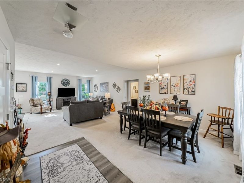 34691 Legends Way , Grafton, OH 44044 Photo 4