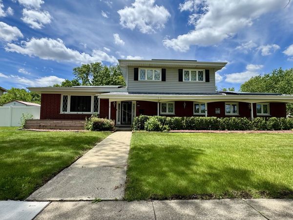 1348 Berry Lane , Flossmoor, IL 60422
