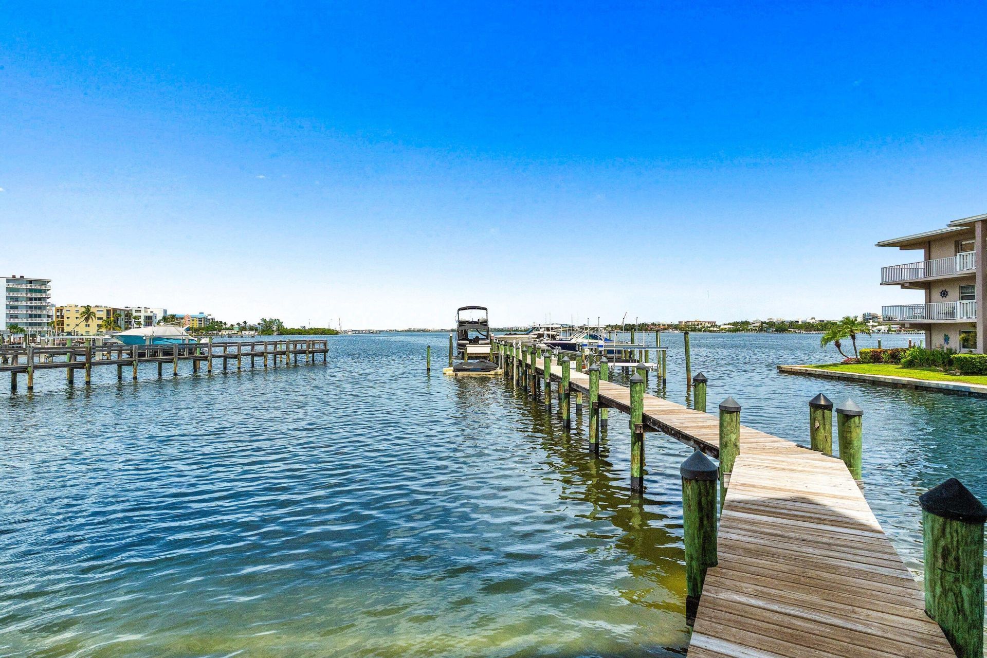 305 E Ocean Avenue, Unit Th-7, Lantana, FL 33462 Photo