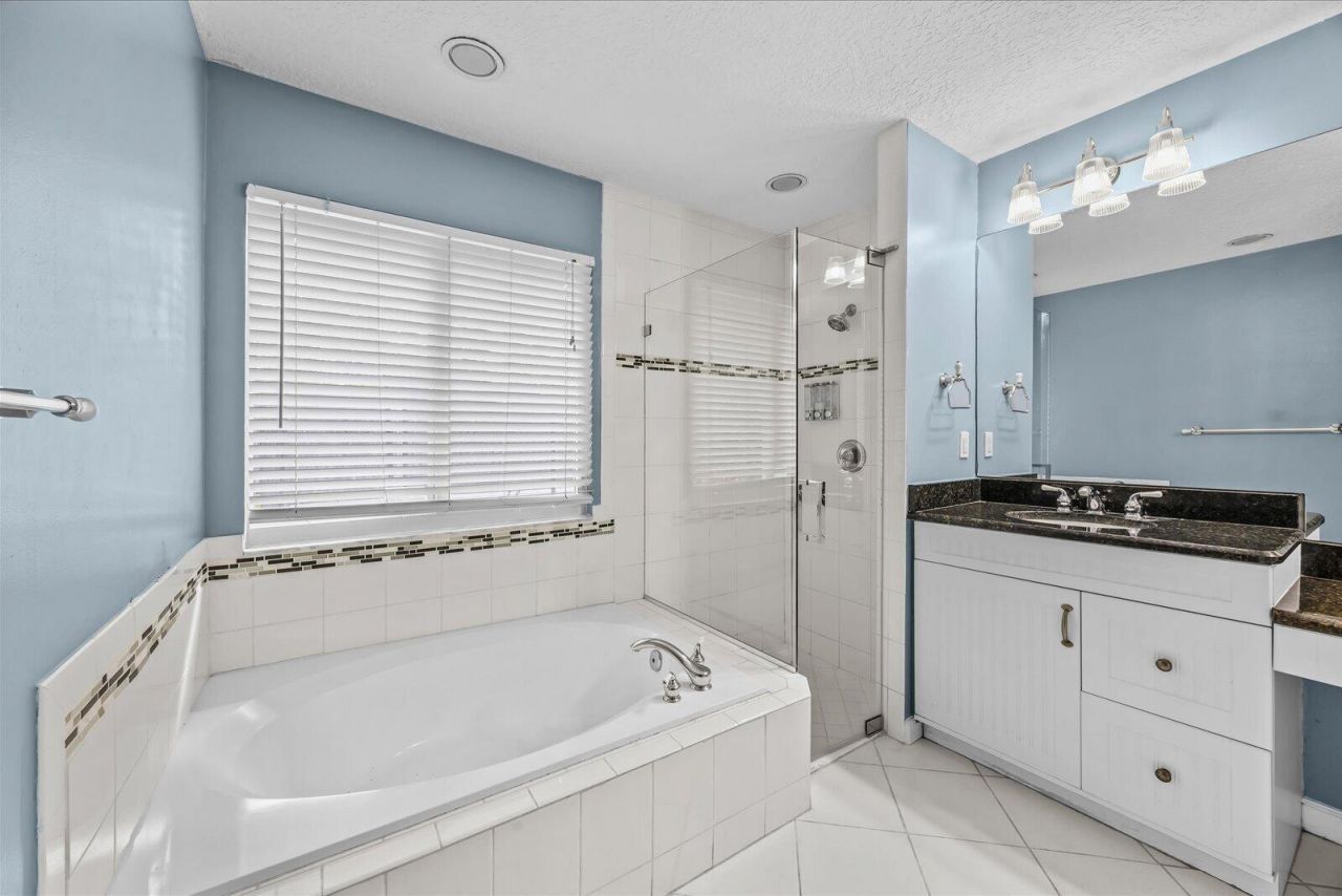 18831 Misty Lake Drive, Jupiter, FL 33458 Photo