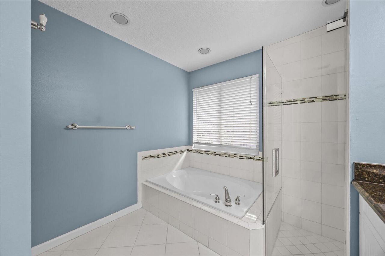 18831 Misty Lake Drive, Jupiter, FL 33458 Photo