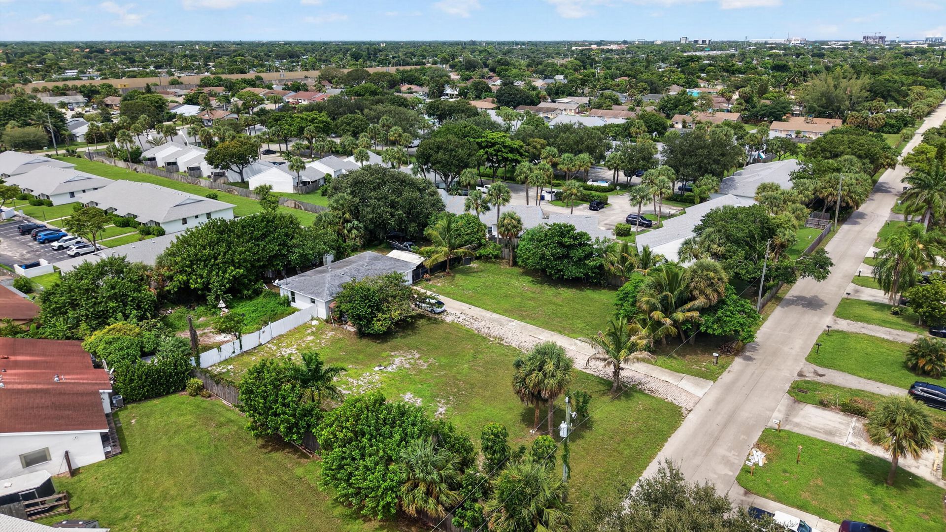 9179 Sunrise Drive, West Palm Beach, FL 33403 Photo