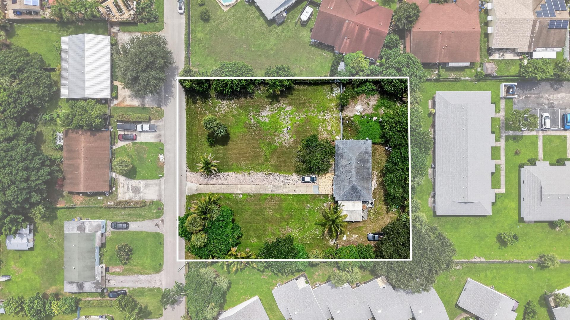 9179 Sunrise Drive, West Palm Beach, FL 33403 Photo