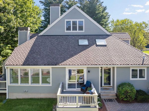 114 Hawthorne Village Road, Nashua, NH 03062