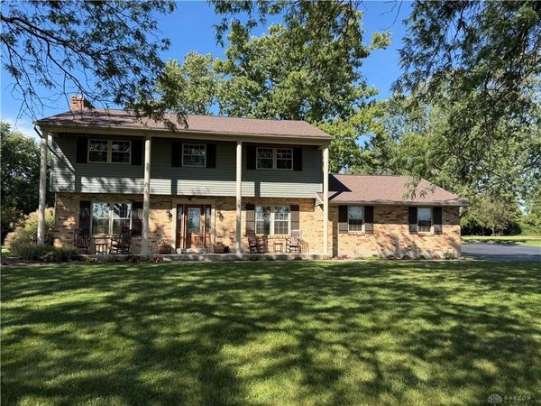 8207 Wellbaum Road, Brookville, OH 45309
