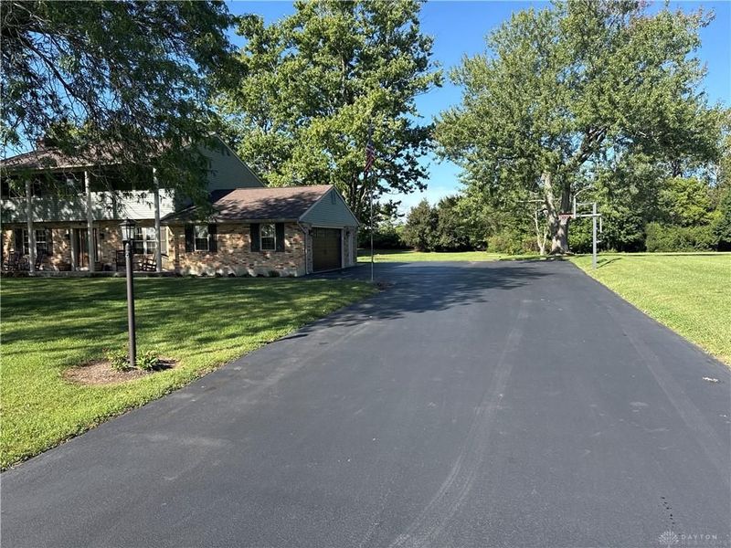 8207 Wellbaum Road, Brookville, OH 45309 Photo 5