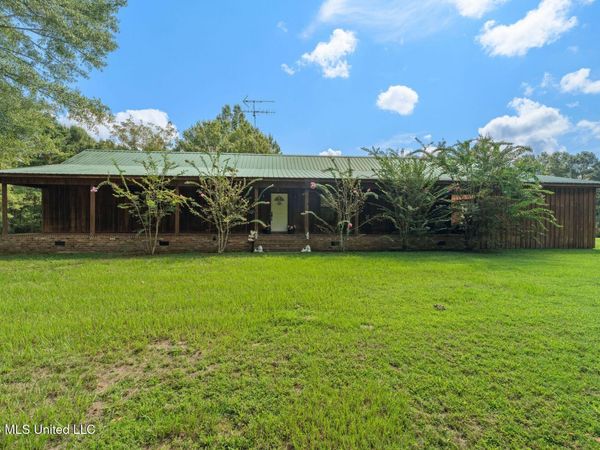 150 Lees Chapel Road, Tylertown, MS 39667