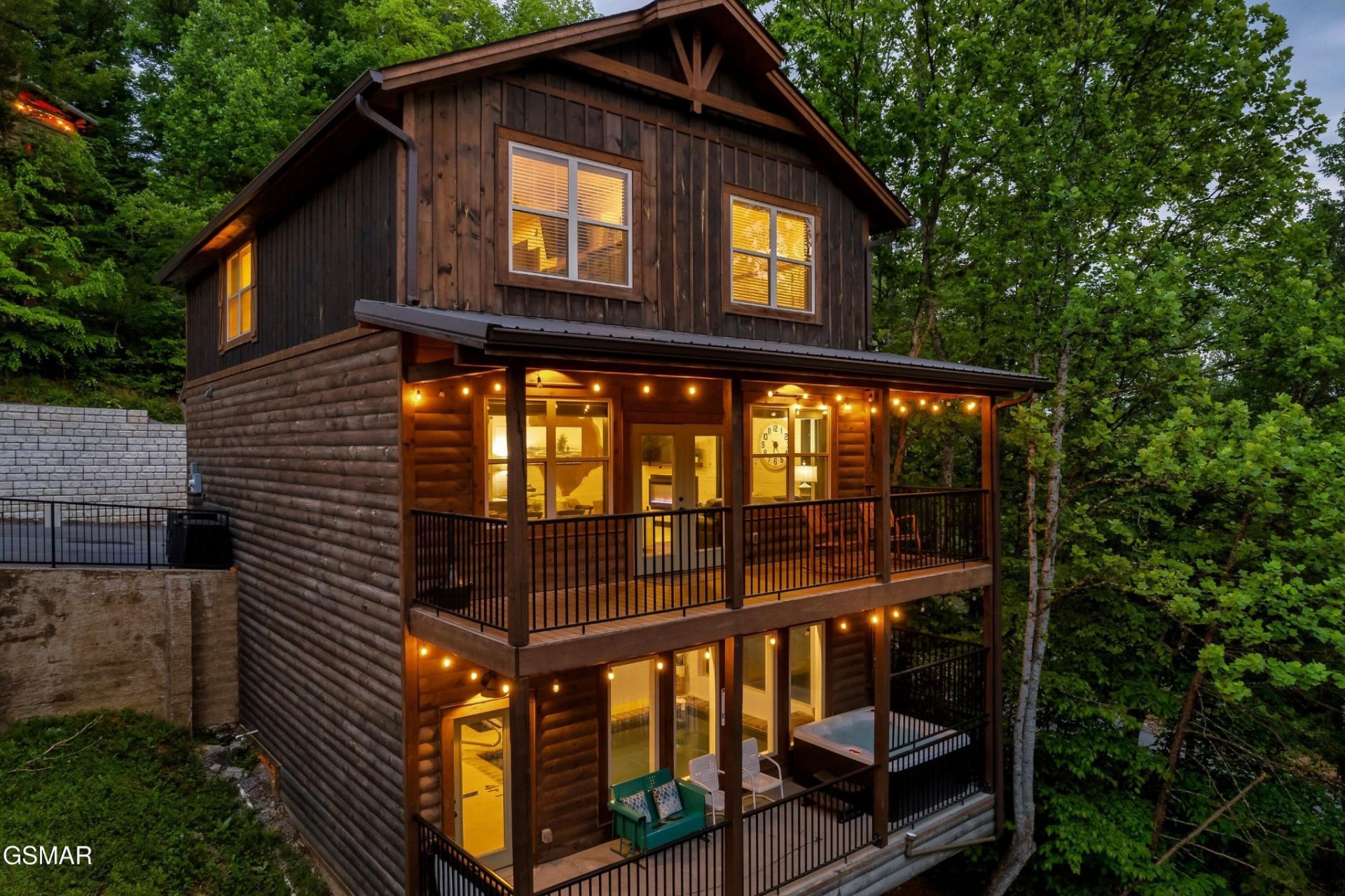 3023 Ridge Top Resort Way , Pigeon Forge, TN 37863 Main Photo
