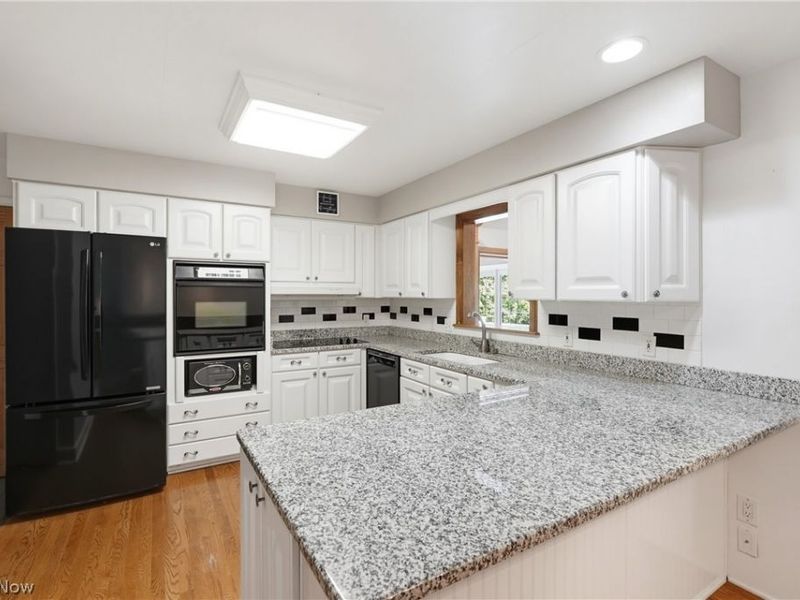 3855 Northview Drive , Stow, OH 44224 Photo 16