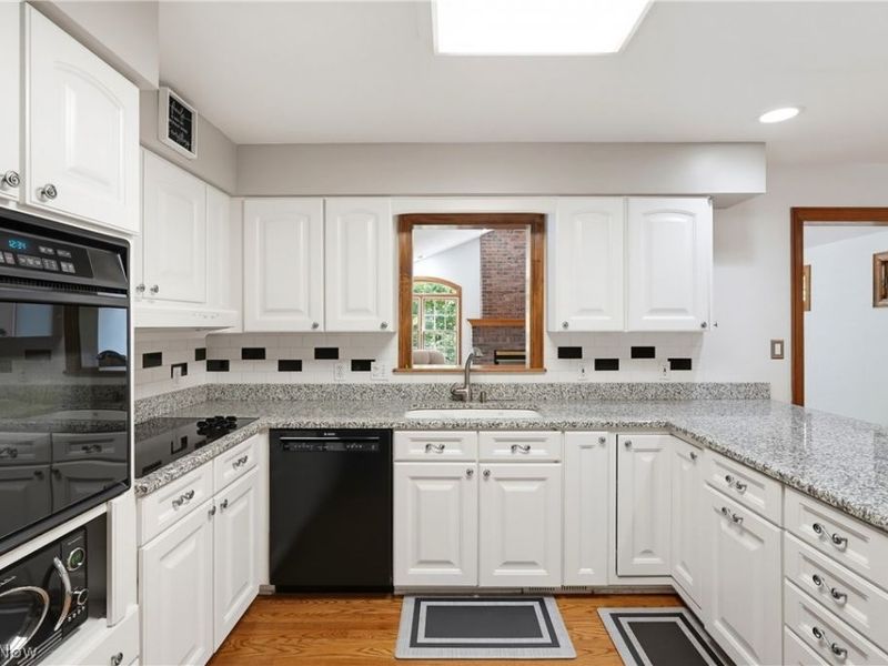 3855 Northview Drive , Stow, OH 44224 Photo 17