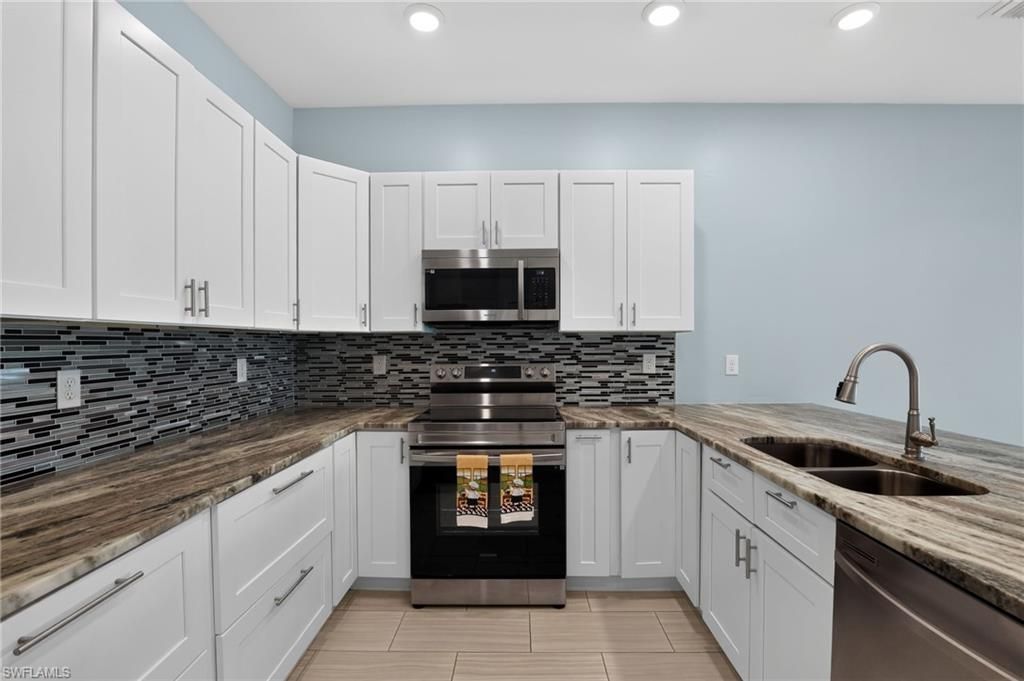 5209/5211 24th St Sw, Lehigh Acres, FL 33973 Photo