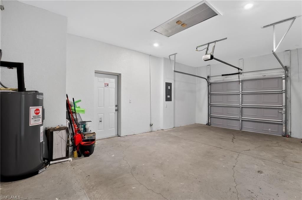 5209/5211 24th St Sw, Lehigh Acres, FL 33973 Photo