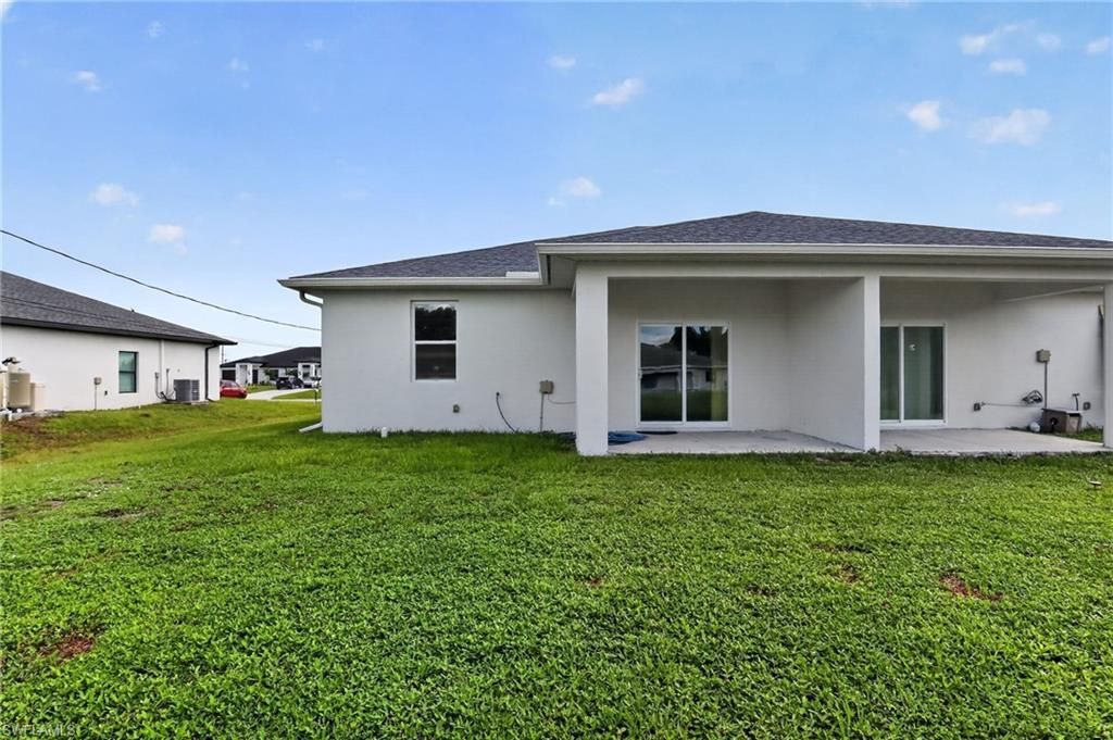 5209/5211 24th St Sw, Lehigh Acres, FL 33973 Photo