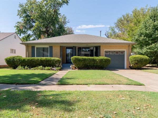 725 N Ash, Pauls Valley, OK 73075