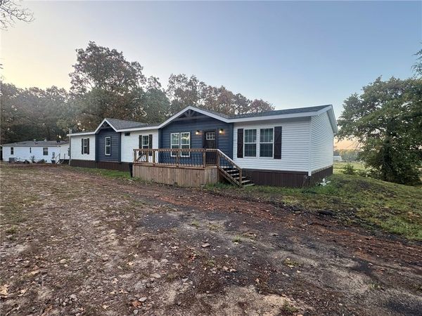3290 Alpine Meadows Road, Russellville, AR 72802