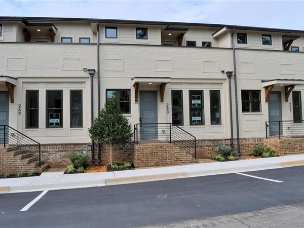 253 White Street NW, Marietta, GA 30060