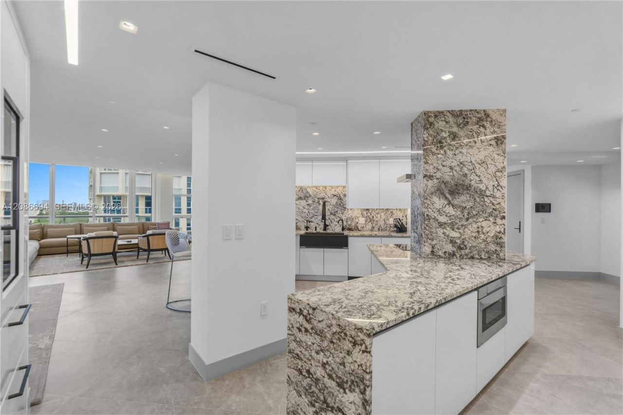 6051 N Ocean Dr, Unit 1601, Hollywood, FL 33019 Photo