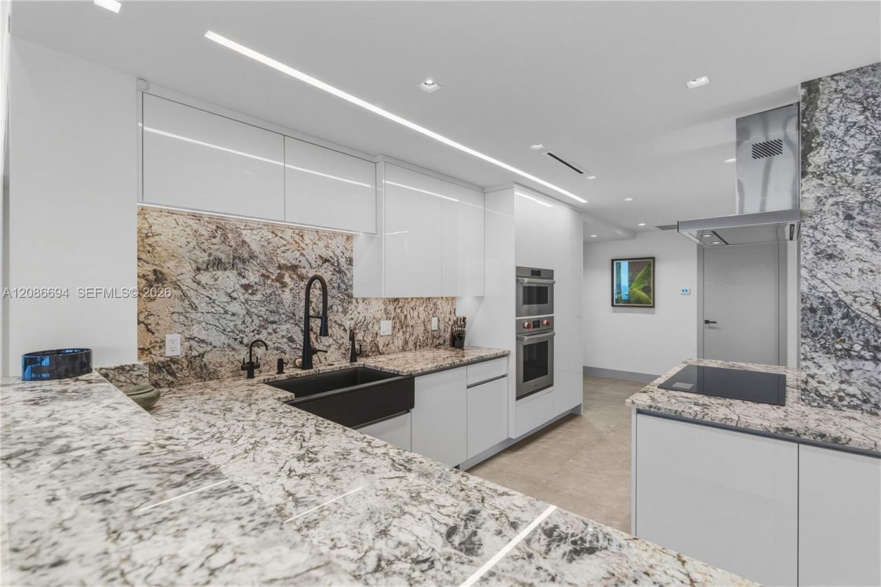 6051 N Ocean Dr, Unit 1601, Hollywood, FL 33019 Photo