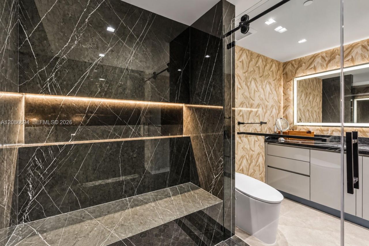 6051 N Ocean Dr, Unit 1601, Hollywood, FL 33019 Photo
