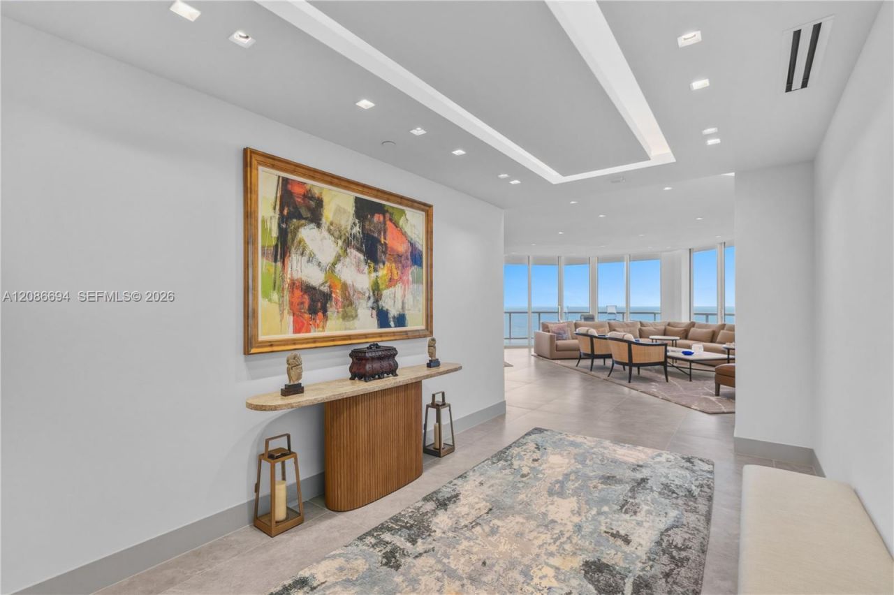 6051 N Ocean Dr, Unit 1601, Hollywood, FL 33019 Photo