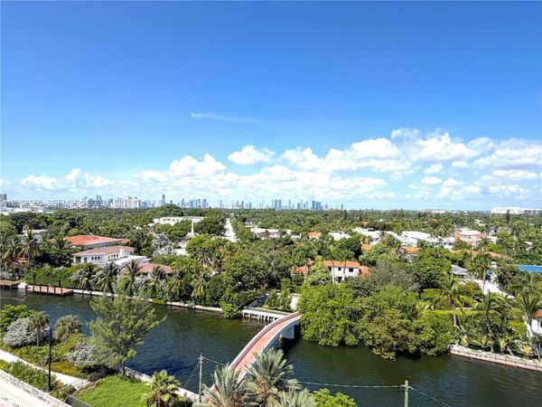 2829 Indian Creek Dr , Unit 901, Miami Beach, FL 33140