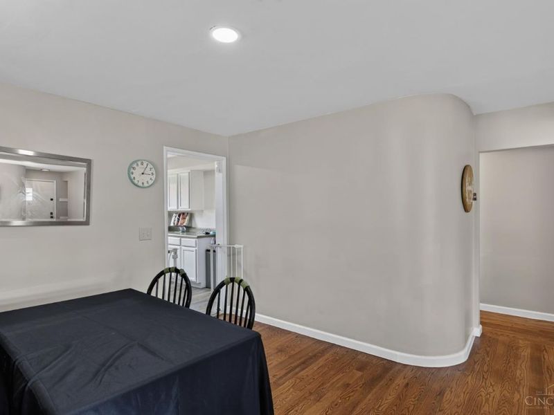2922 Lawndale Avenue, Cincinnati, OH 45212 Photo 13