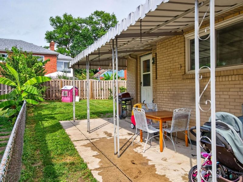 2922 Lawndale Avenue, Cincinnati, OH 45212 Photo 30