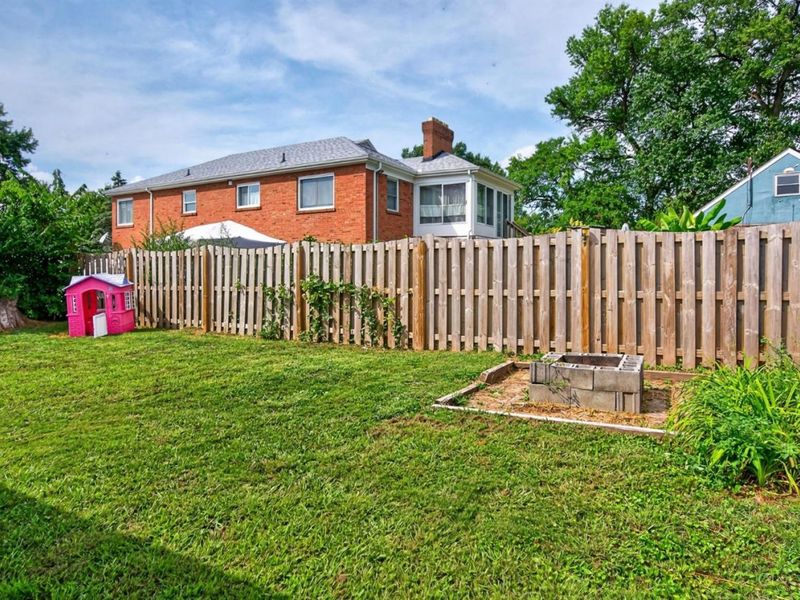 2922 Lawndale Avenue, Cincinnati, OH 45212 Photo 34
