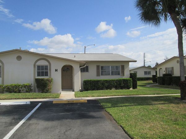 2650 BARKLEY Drive E, Unit H, West Palm Beach, FL 33415