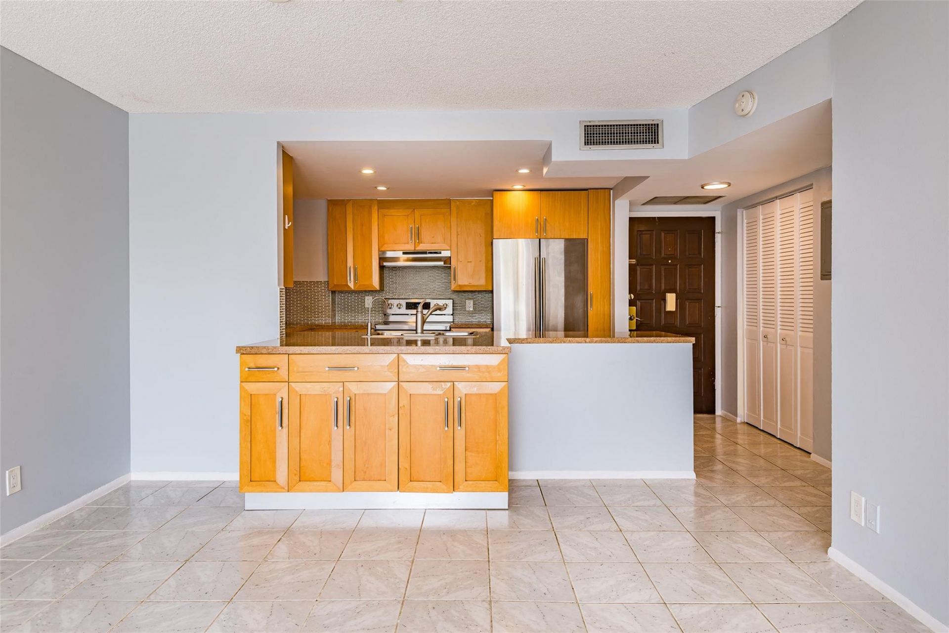 3900 N Hills Drive, Hollywood, FL 33021 Photo
