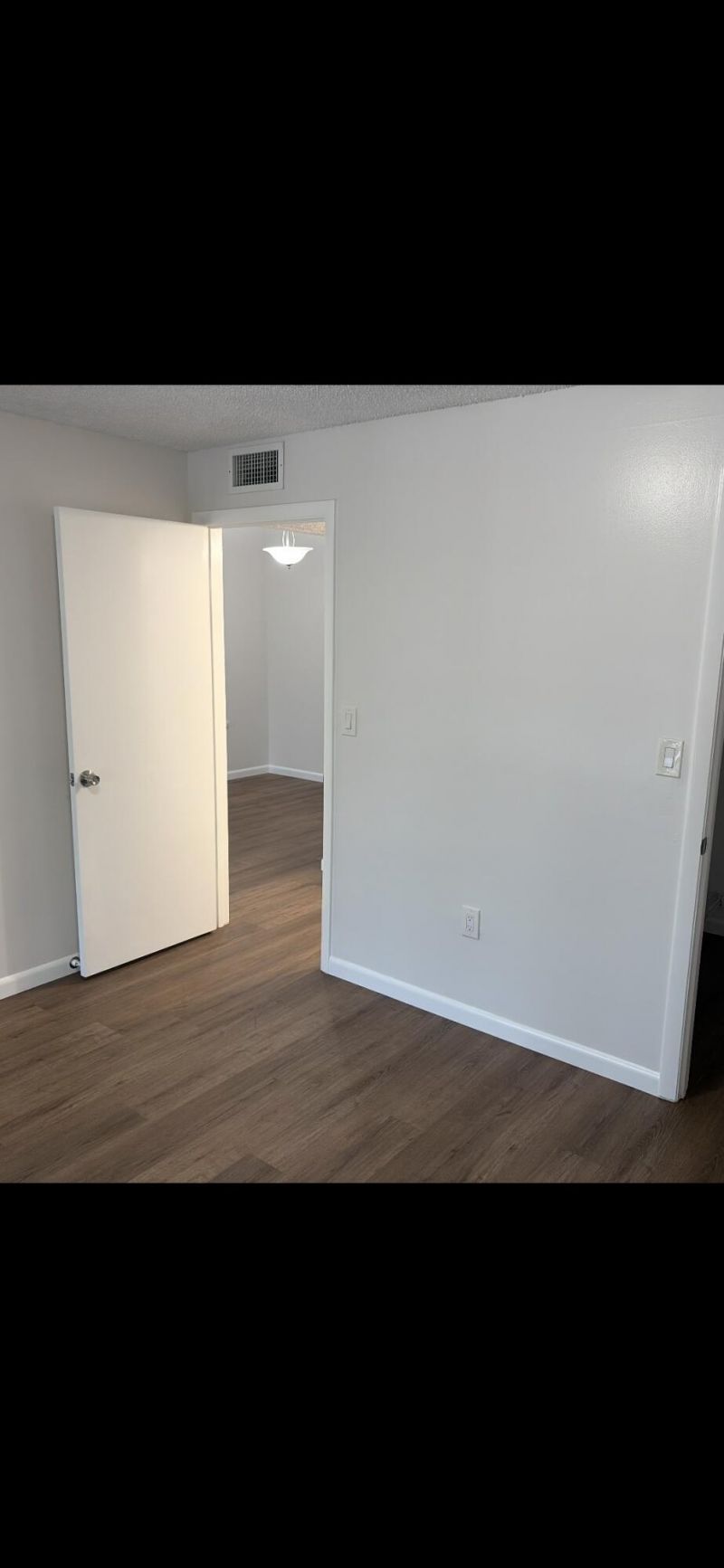 905 NE 199th Street, Unit 204, Miami, FL 33179 Photo
