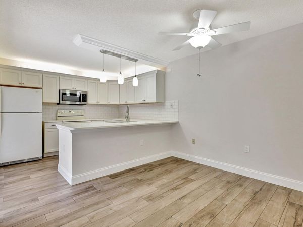 7118 71ST Way, West Palm Beach, FL 33407