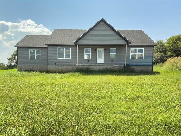25 Willis Loop Road , Cave City, KY 42127