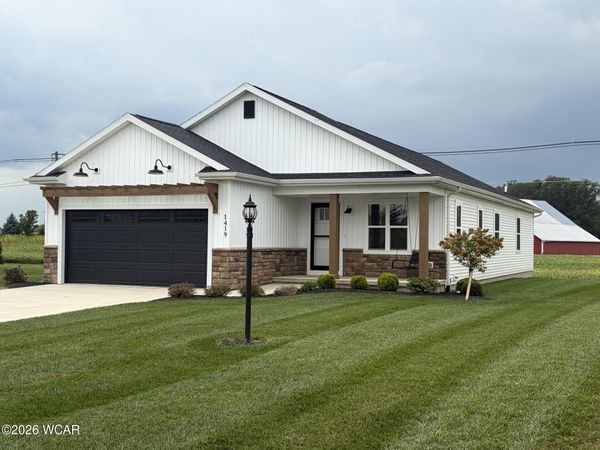 1419 Madison Place, Wapakoneta, OH 45895