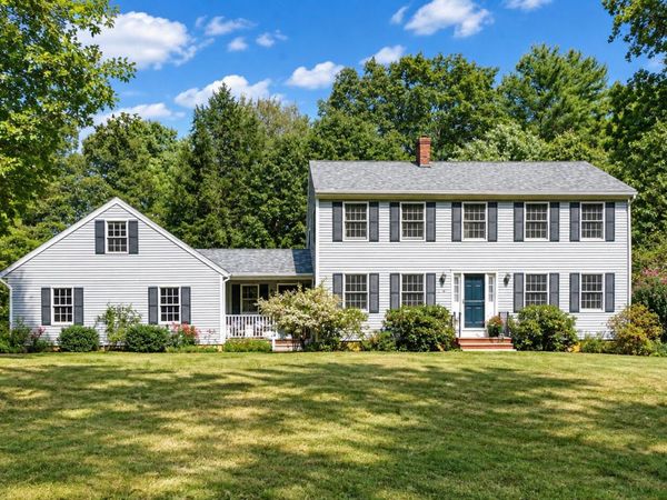 32 Carriage Hill Drive , Windham, ME 04062
