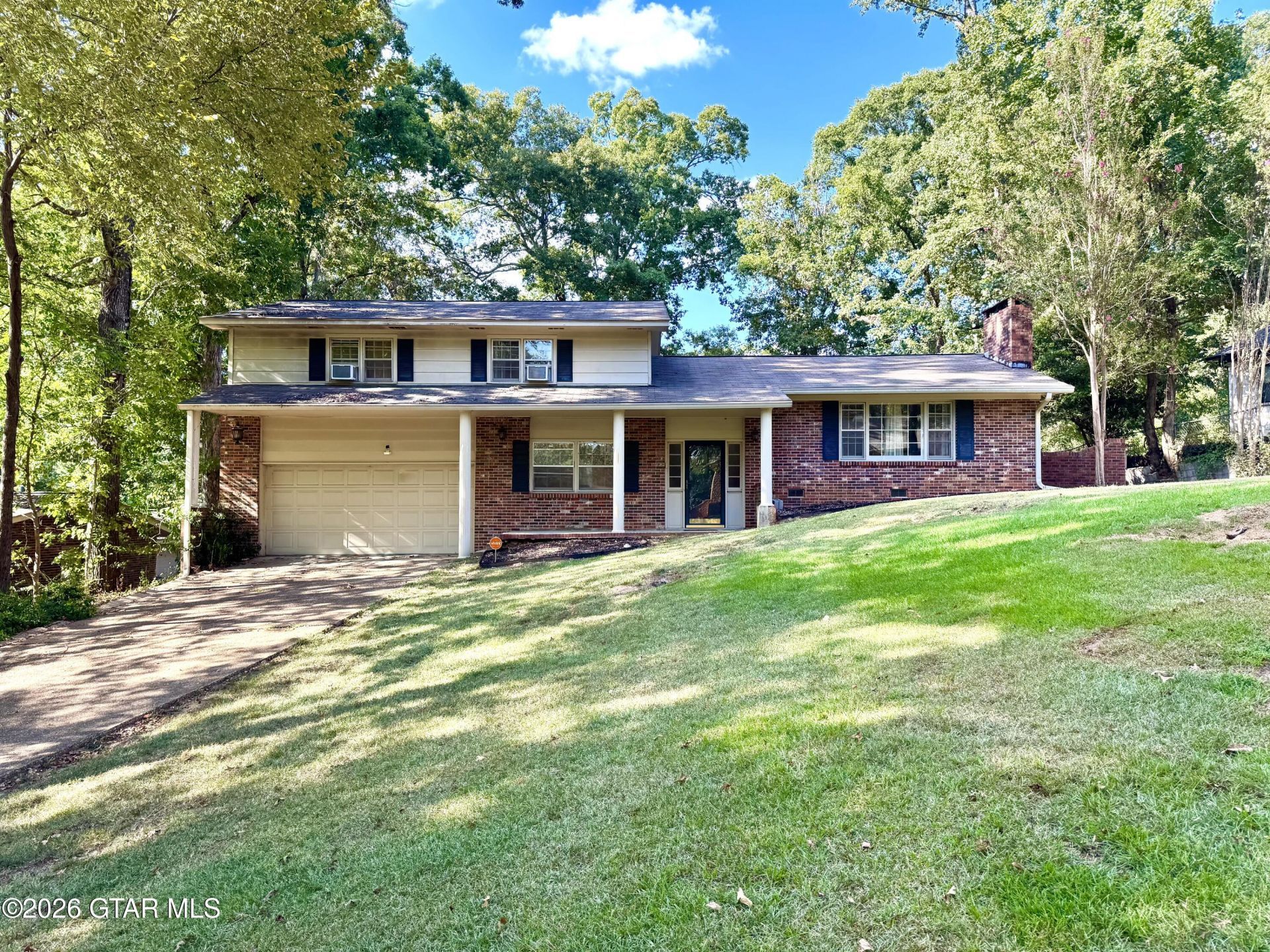 67 Huckleberry Drive, Columbus, MS 39705 Main Photo