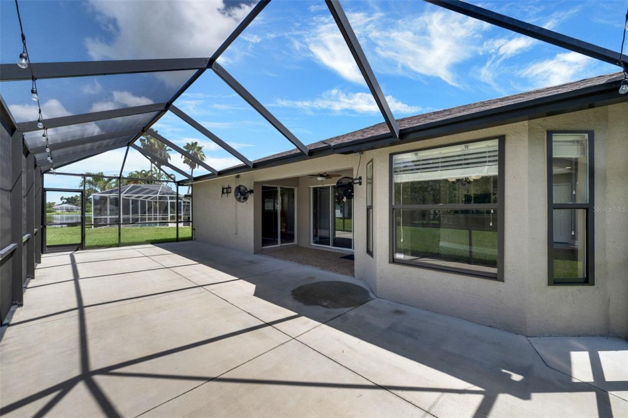 3623 E 62nd Avenue, Bradenton, FL 34203 Photo