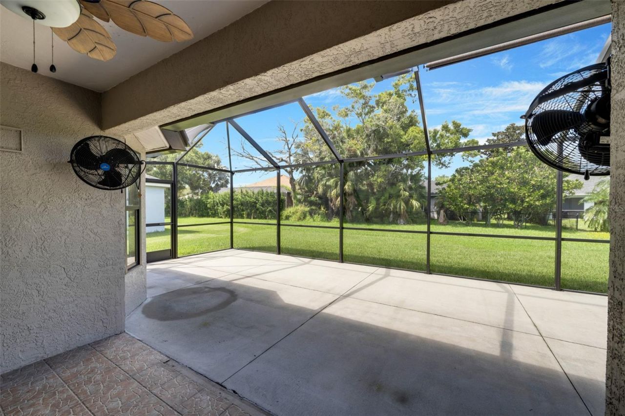 3623 E 62nd Avenue, Bradenton, FL 34203 Photo