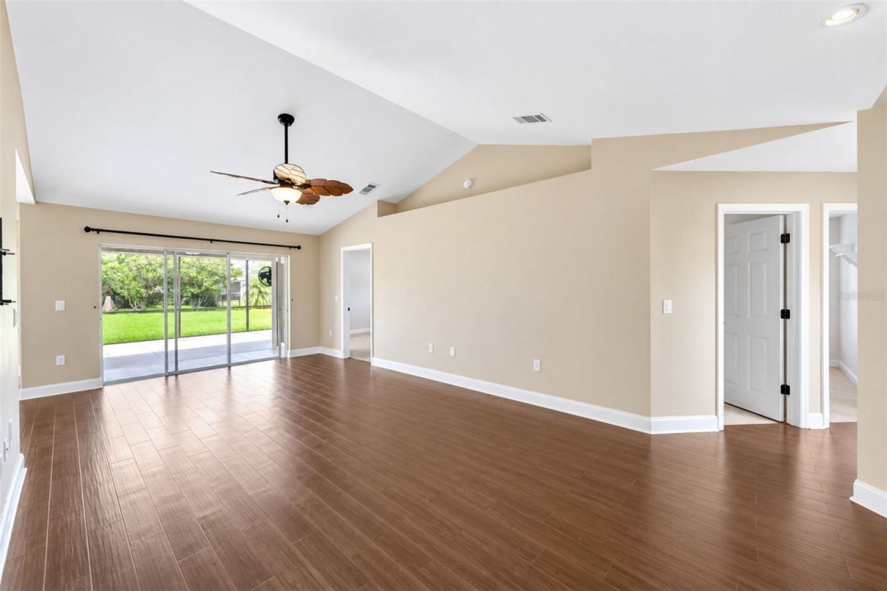 3623 E 62nd Avenue, Bradenton, FL 34203 Photo