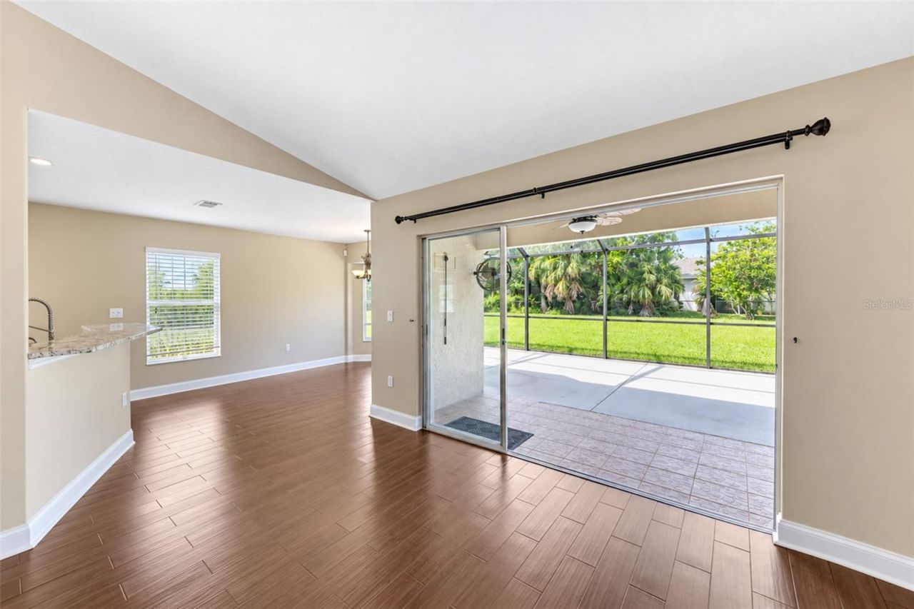 3623 E 62nd Avenue, Bradenton, FL 34203 Photo