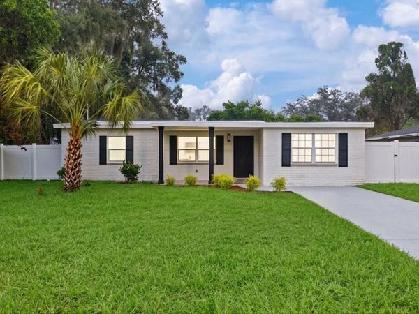 3012 E HANNA AVENUE , TAMPA, FL 33610