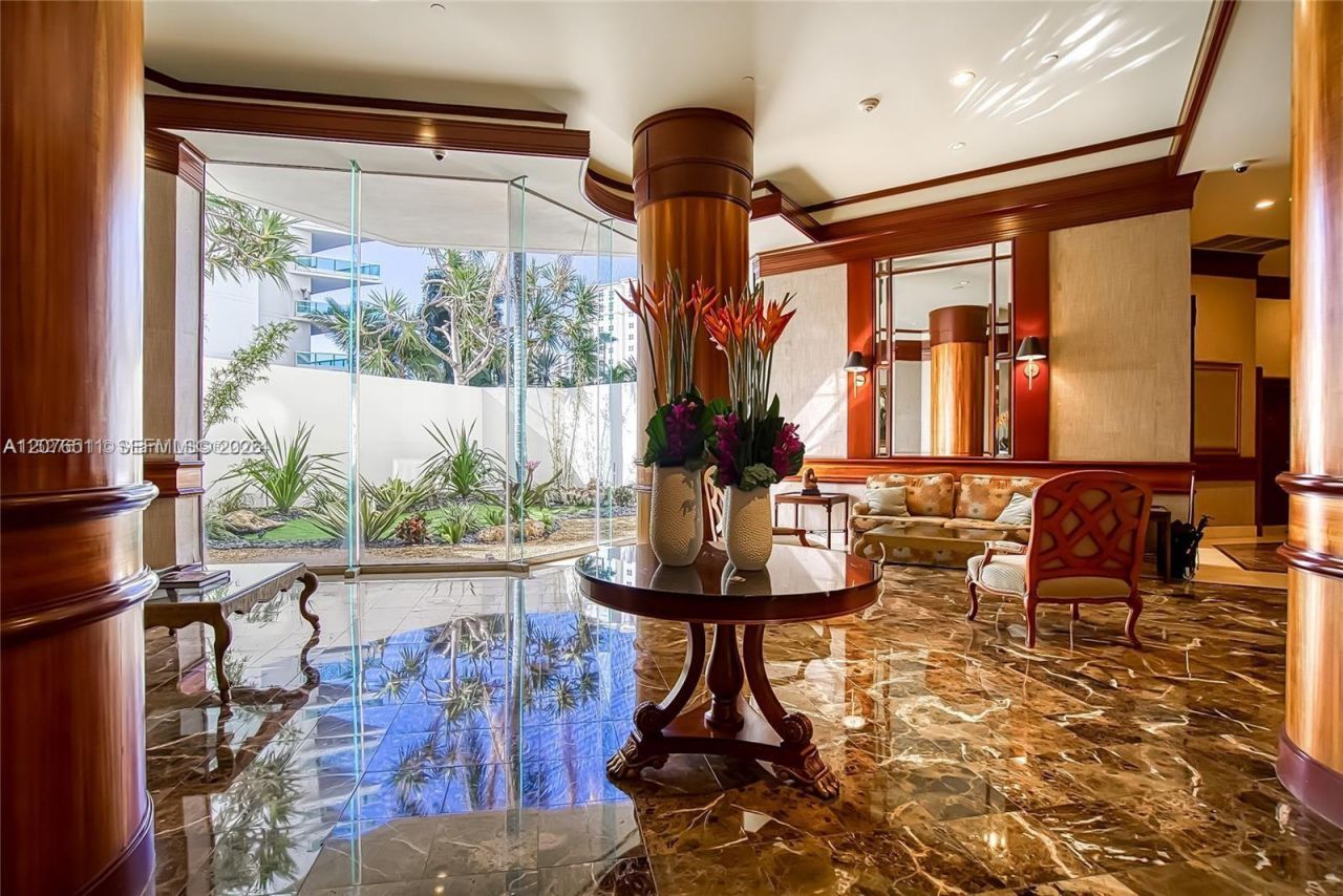 20185 E Country Club Dr, Unit 1209, Aventura, FL 33180 Photo