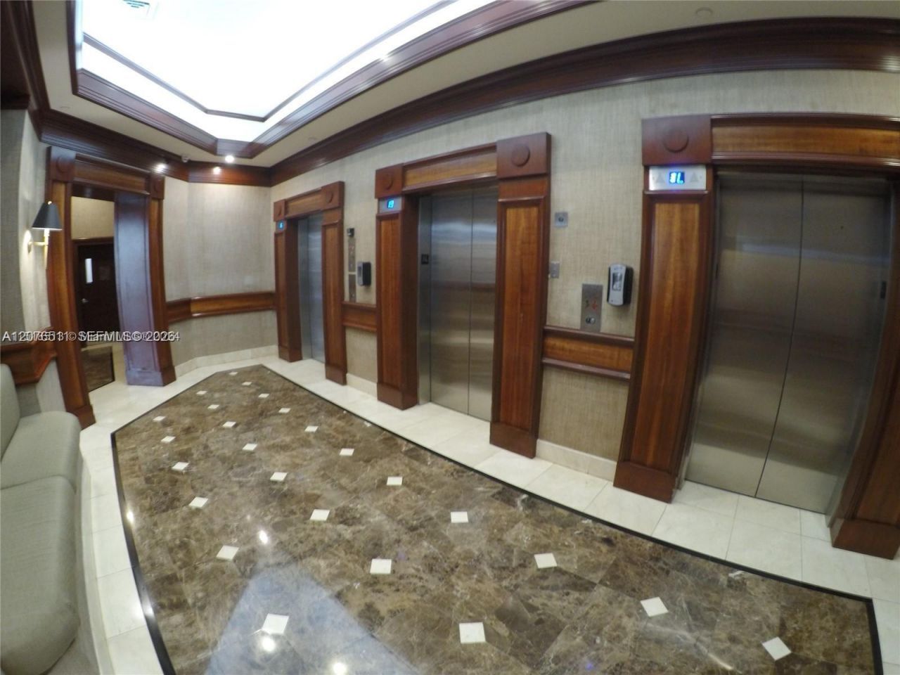 20185 E Country Club Dr, Unit 1209, Aventura, FL 33180 Photo