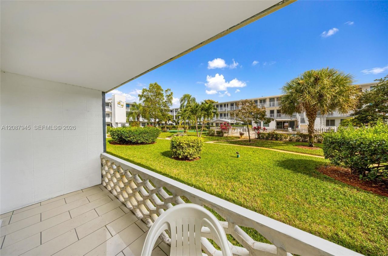 15610 NE 6th Ave, Unit 7D, Miami, FL 33162 Photo
