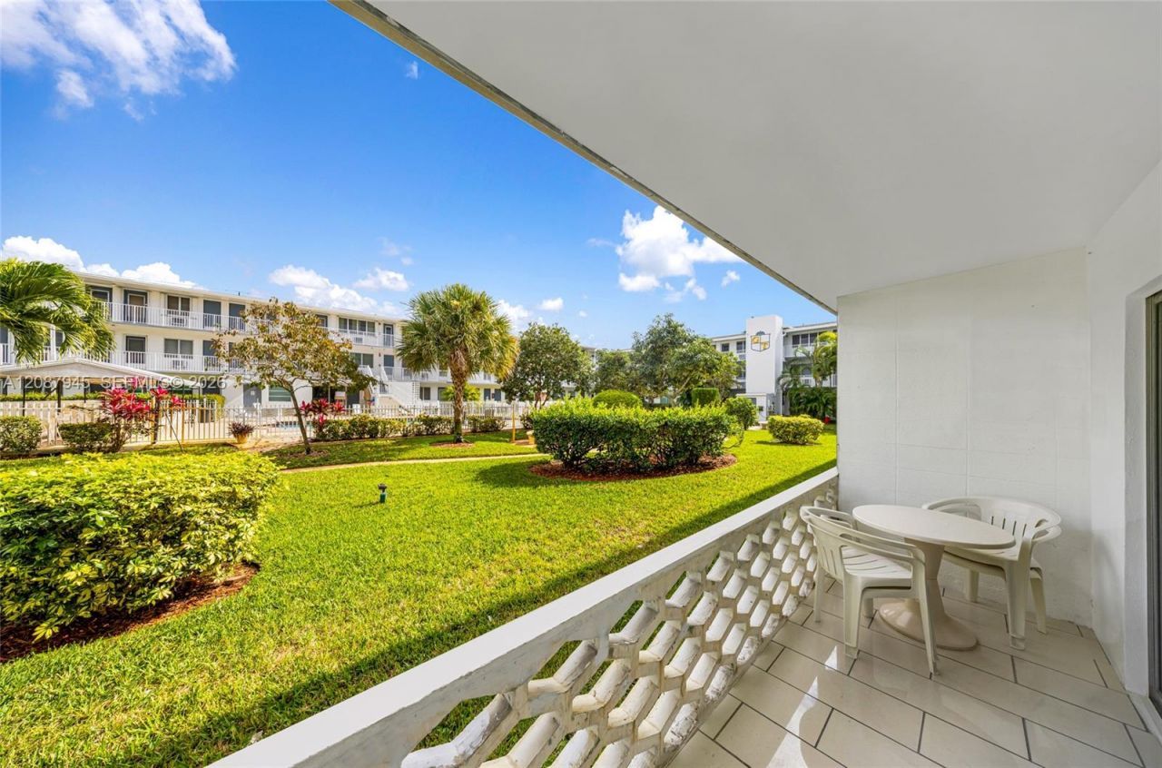 15610 NE 6th Ave, Unit 7D, Miami, FL 33162 Photo