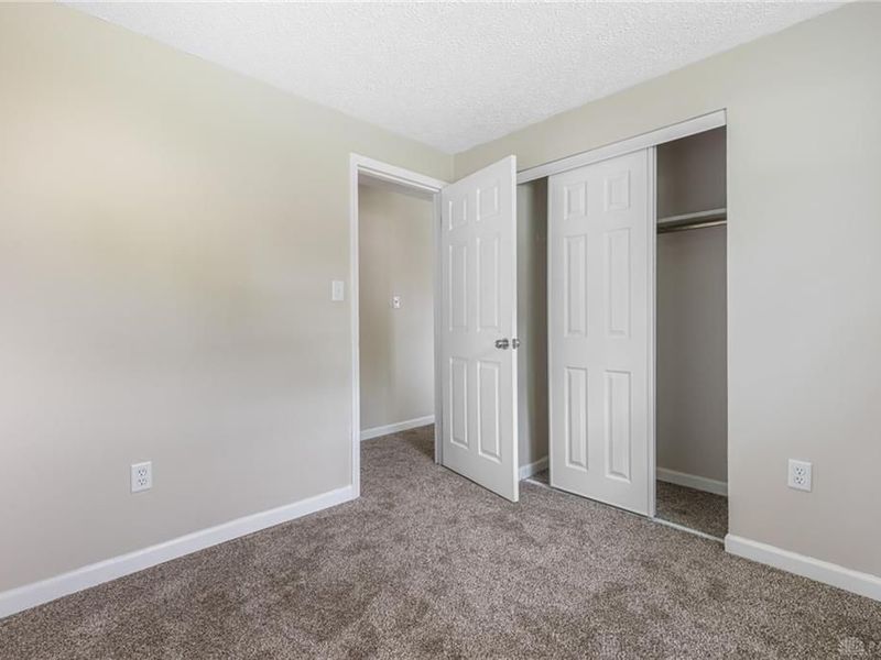 230 Laredo Avenue, Jackson Township, OH 45345 Photo 17